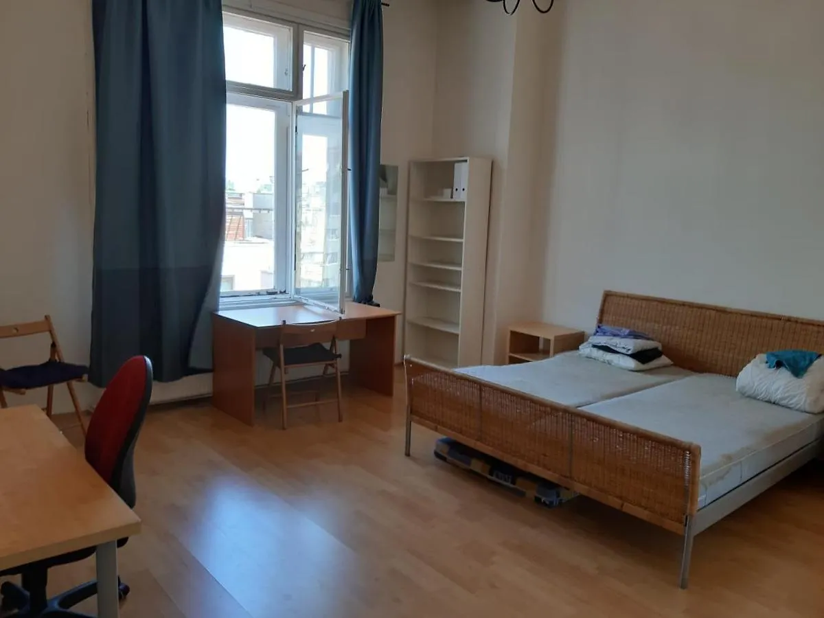 The Party Apartment Budapest 0*,  Hungary